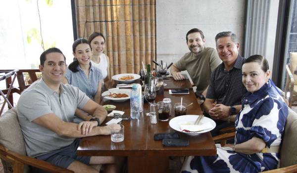 Familia López de la Garza.