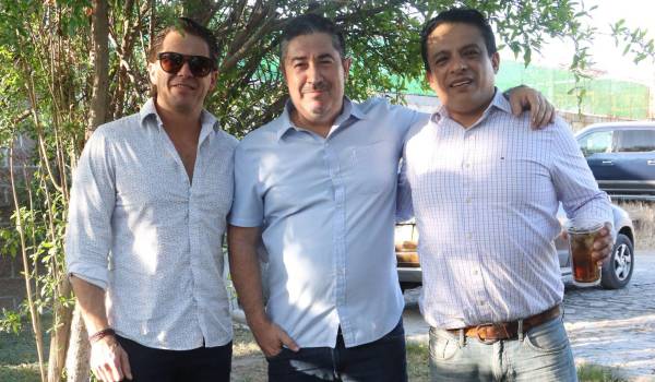 Javier Aldrete, Beto Santos y Marco Bonilla.