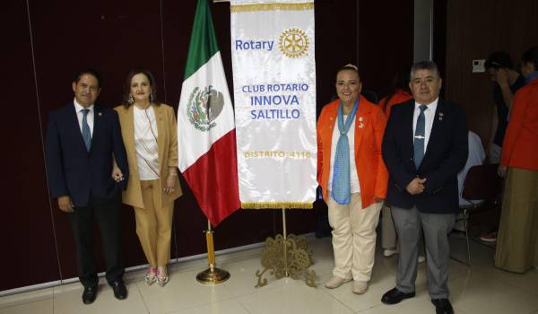 Horacio Villarreal, Malena Montesinos, Marina Moncada y Agustín Garza.