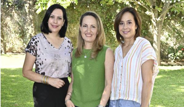 Rosy Mercado, Vicky Viesca y Adriana Ramos, promotoras del juego en la ciudad.