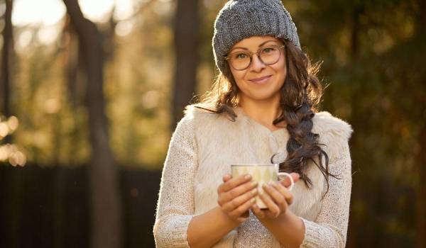 Un respiro entre sorbos: octubre es el momento perfecto para reconectar contigo misma y disfrutar la calidez de lo simple.