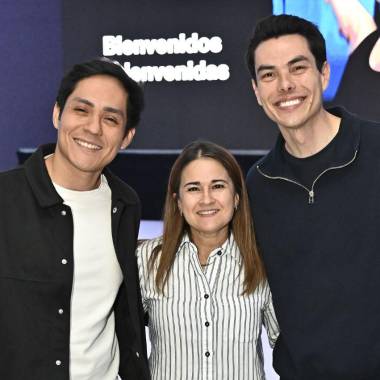 David Reyna López, Karina Medrano Guerra y Adrián González Zambrano.