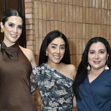 Diana Ayala, Gloria Peart y Alejandra Hernández.