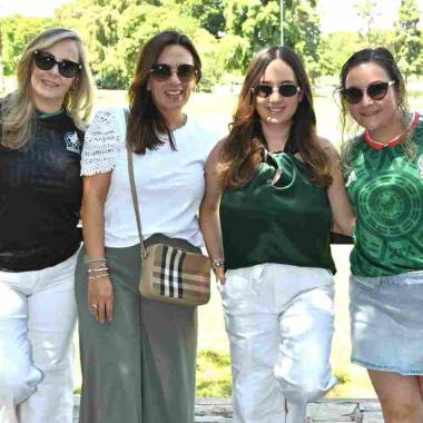 Lili Cepeda, Elsa Ramírez, Andrea Quijano, Tania de León y Laura Alanís.