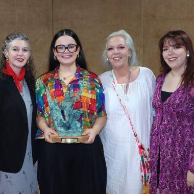 Héctor e Ítala Pugliese, Juliana Sánchez Pugliese, Lauretta Pugliese y Lauretta Sánchez, familiares de Mercedes Murguía.