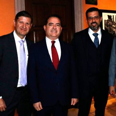 Guillermo López Elizondo, Carlos Morales, Francisco Aguirre y César Iván Moreno.