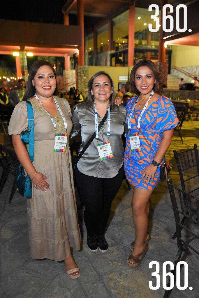 $!Claudia Gabriela Huerta, Daniela Solís y Jazmín Nava.
