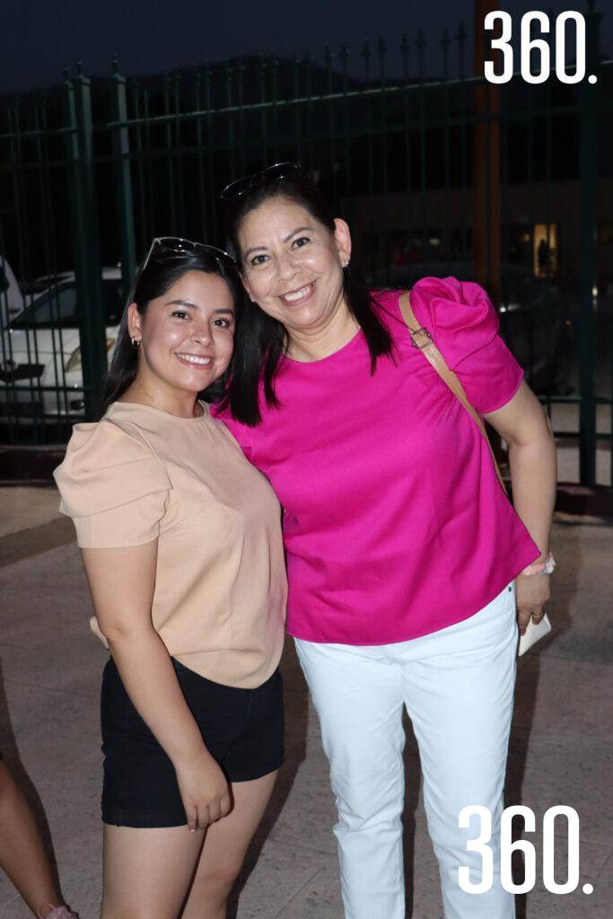 $!Lizeth Leos y Rosario López.
