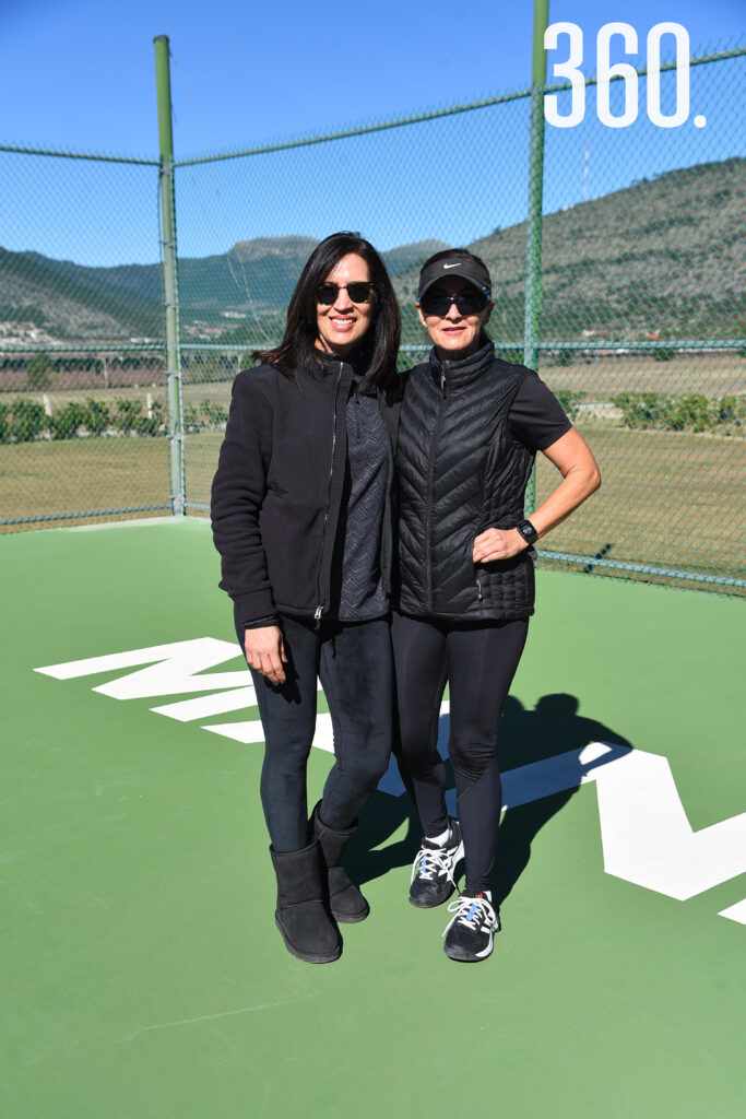 $!TENIS &amp; MOUNTAINS