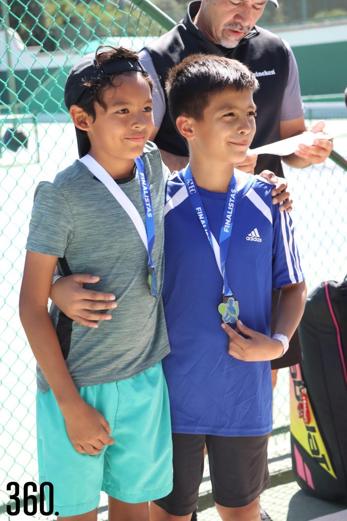 $!Víctor López y Néstor Garza, finalistas 12 años varonil.