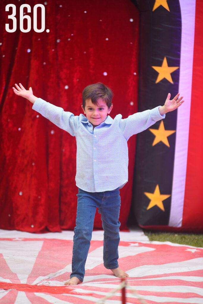 $!¡JUAN PABLO GARCÍA LOPÉZ SE FESTEJA!