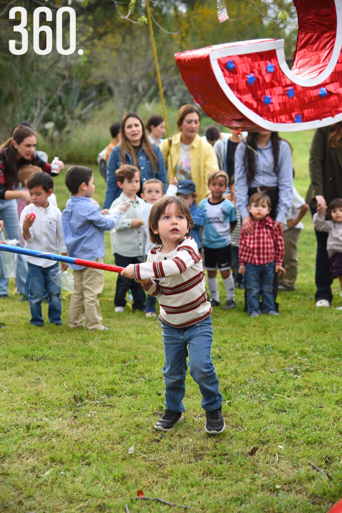 $!¡JUAN PABLO GARCÍA LOPÉZ SE FESTEJA!