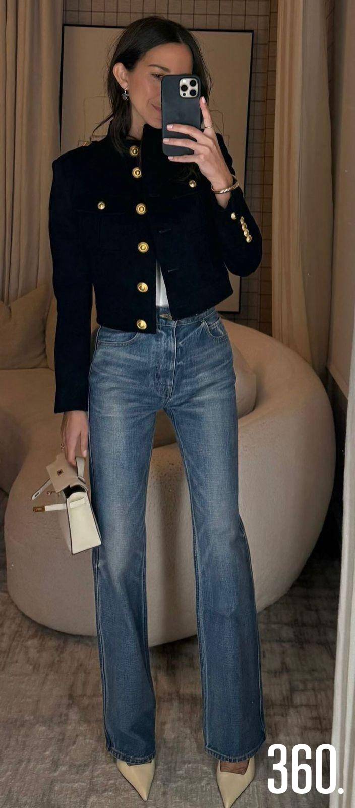 $!Los básicos bien combinados crean looks versátiles para día y noche.