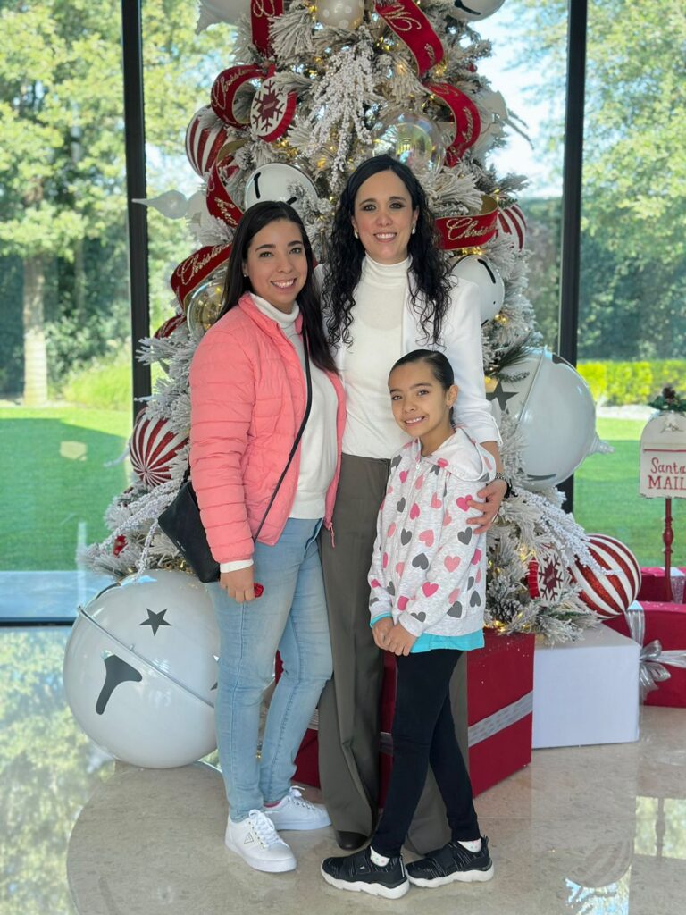 $!ROSCA DE REYES CON PATRICIA TREVIÑO