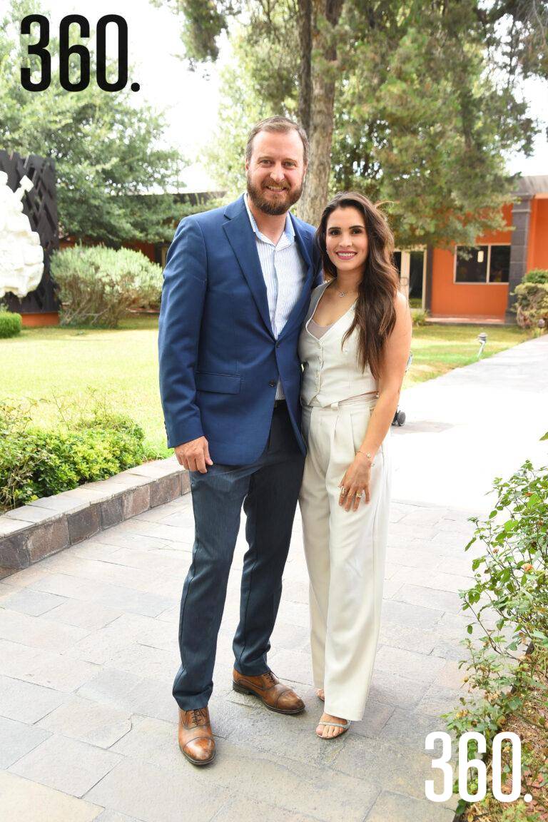 $!Juan José López y Elsa Ruiz.