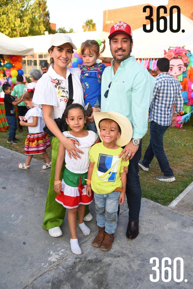 $!Familia López González.