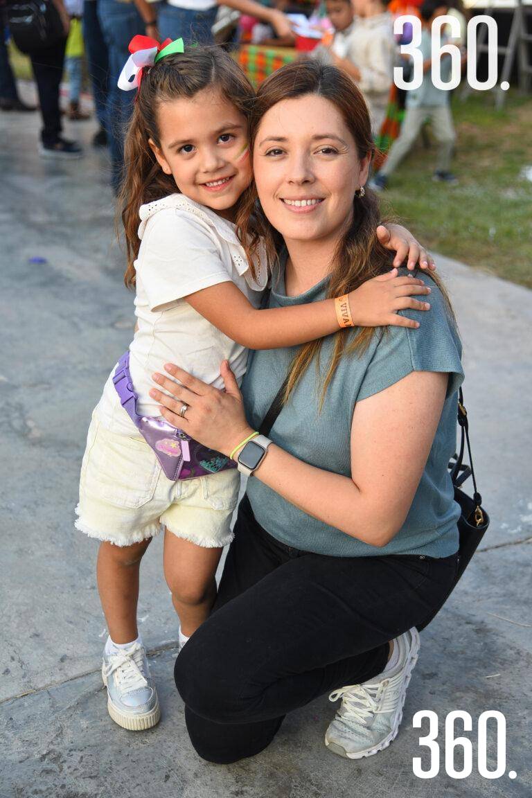 $!Elena Treviño y Vanessa Gómez.