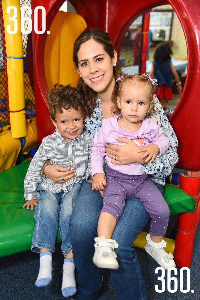 $!Lety del Bosque con Jaime y Elena Garza.