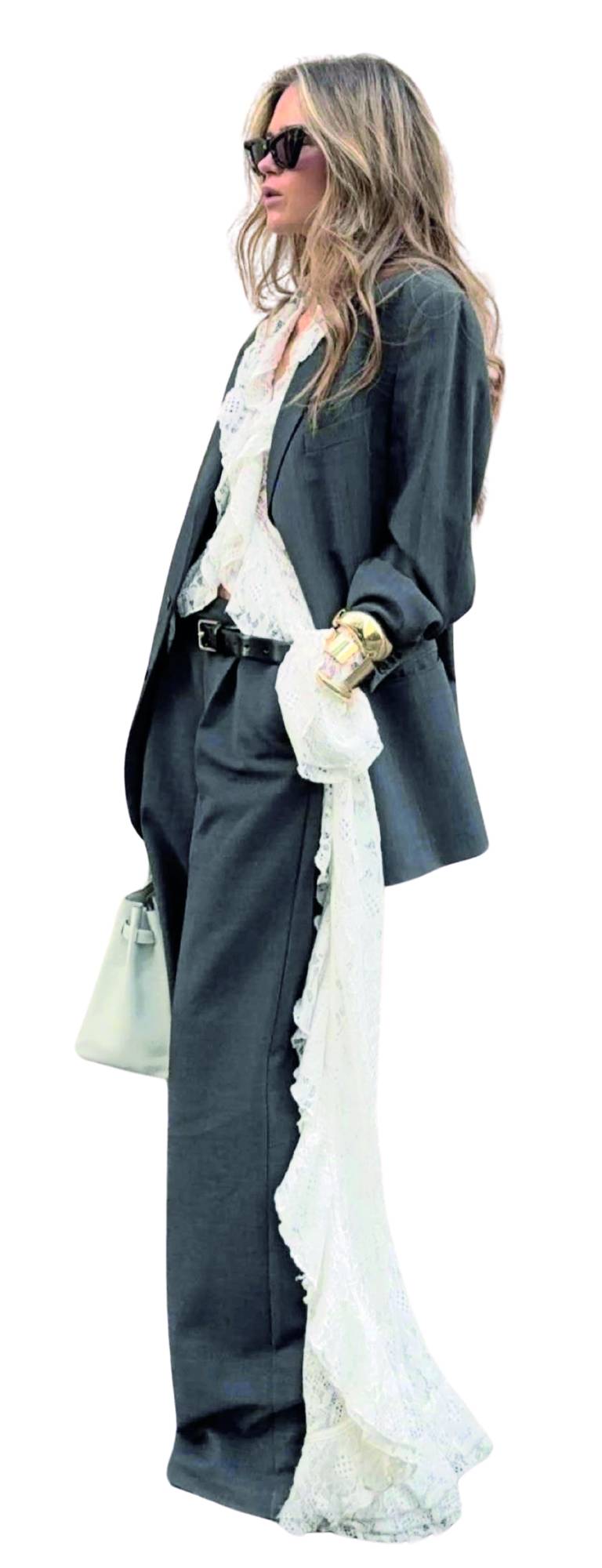 $!El blazer neutro es un imprescindible: eleva cualquier look sin importar la ocasión o la estación.
