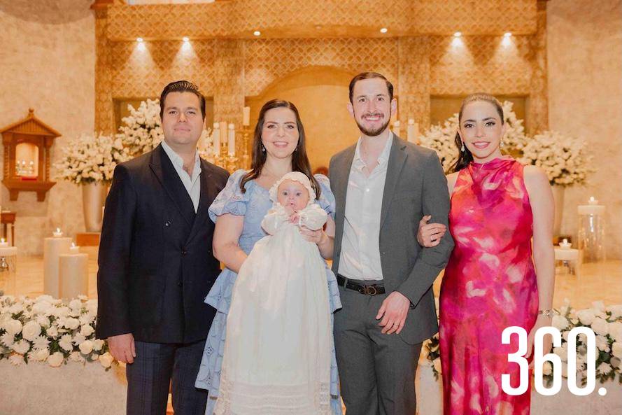 $!Isabella celebró su bautizo rodeada de amor.