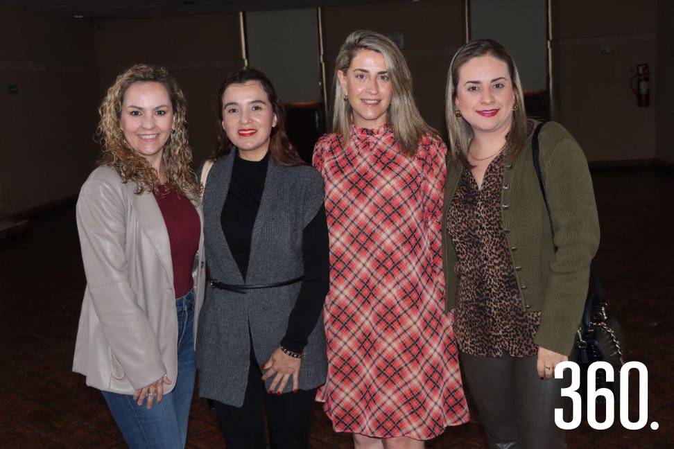 Sofia Strozzi, Mariana González, Lidya González y Cecilia Deytz.