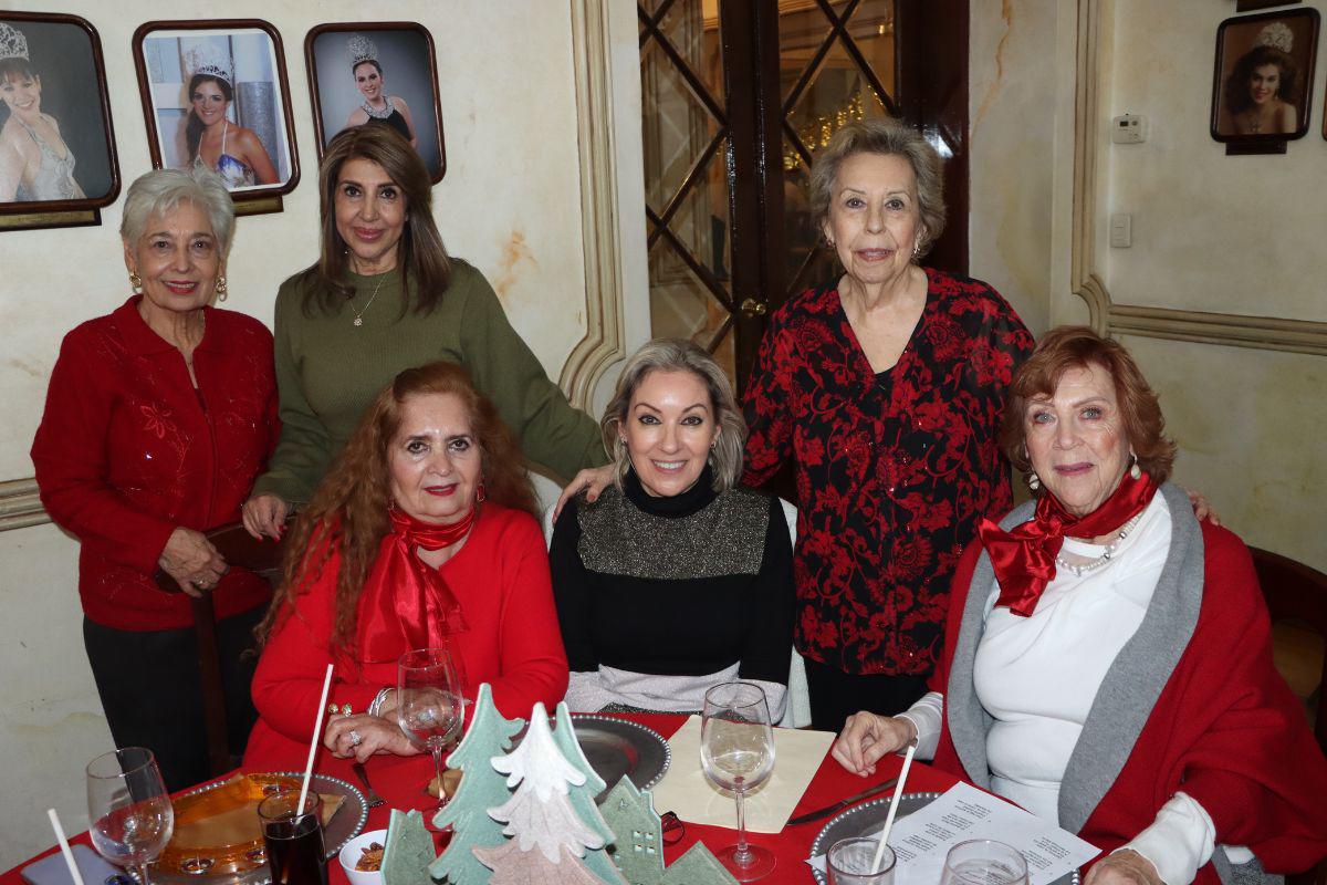 Rosy Guajardo, Griselda Valdés, Sonia Romo, Tere Colunga, Angelica Díaz y Rosa Angélica Garza.