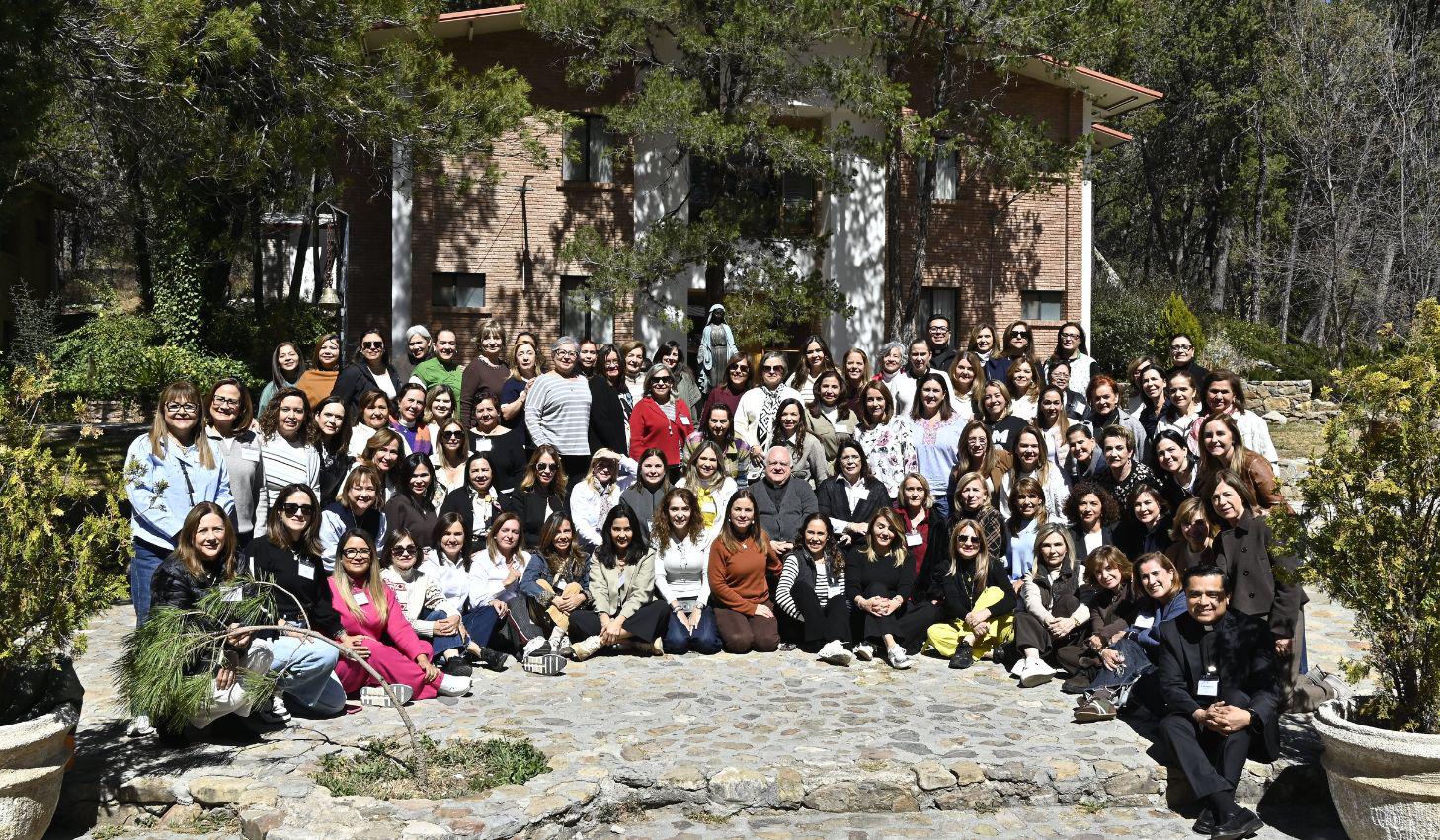 Participantes del curso se reunieron en Arteaga para vivir tres días de reflexión y formación.