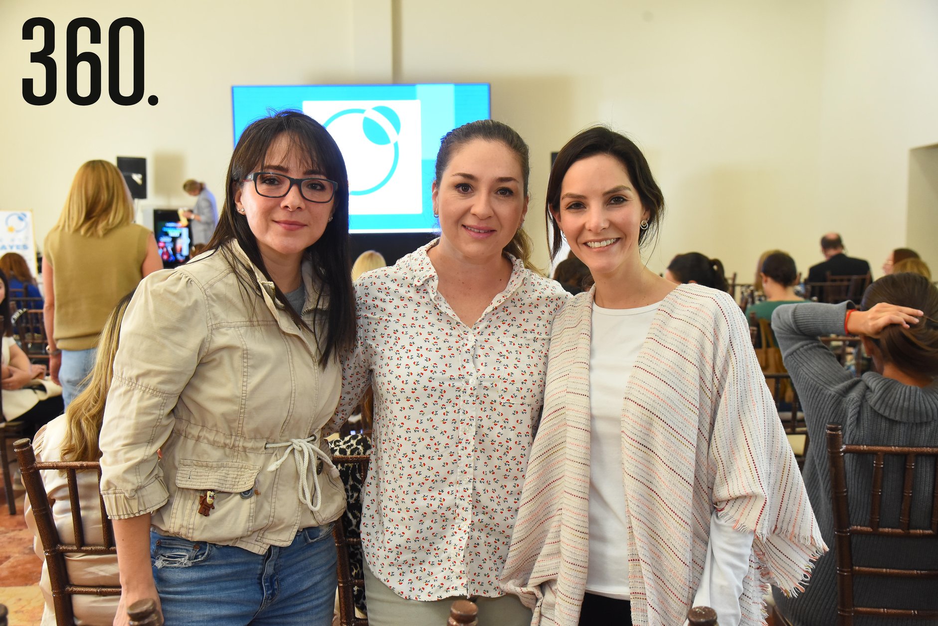 Marissa Dávila, Gloria Sánchez y Ale Gloria.