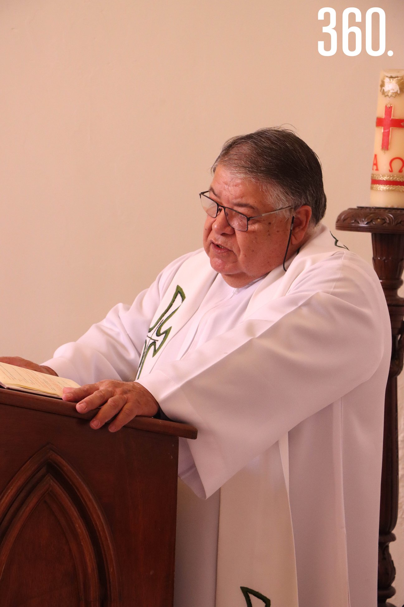 Padre Gustavo Ramos Pérez.