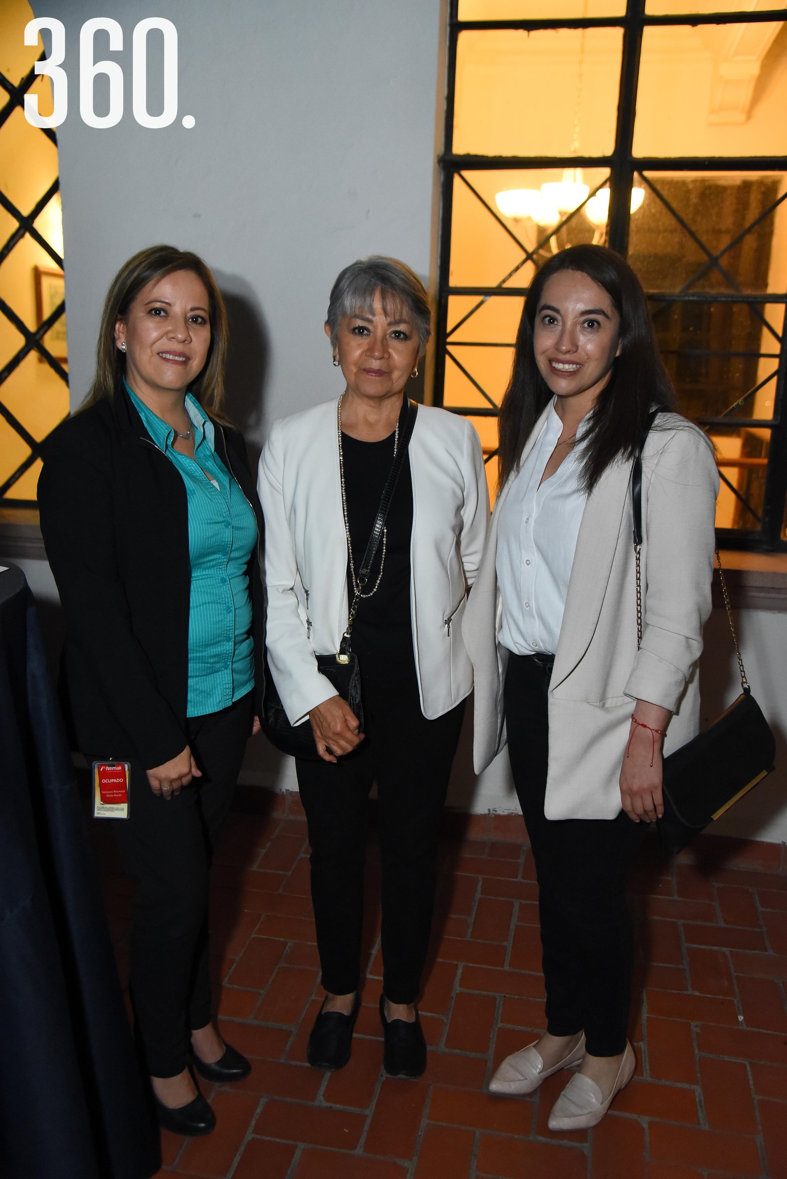 Hilda Rocío Vázquez, Mireya Plata y Abigail Mata.
