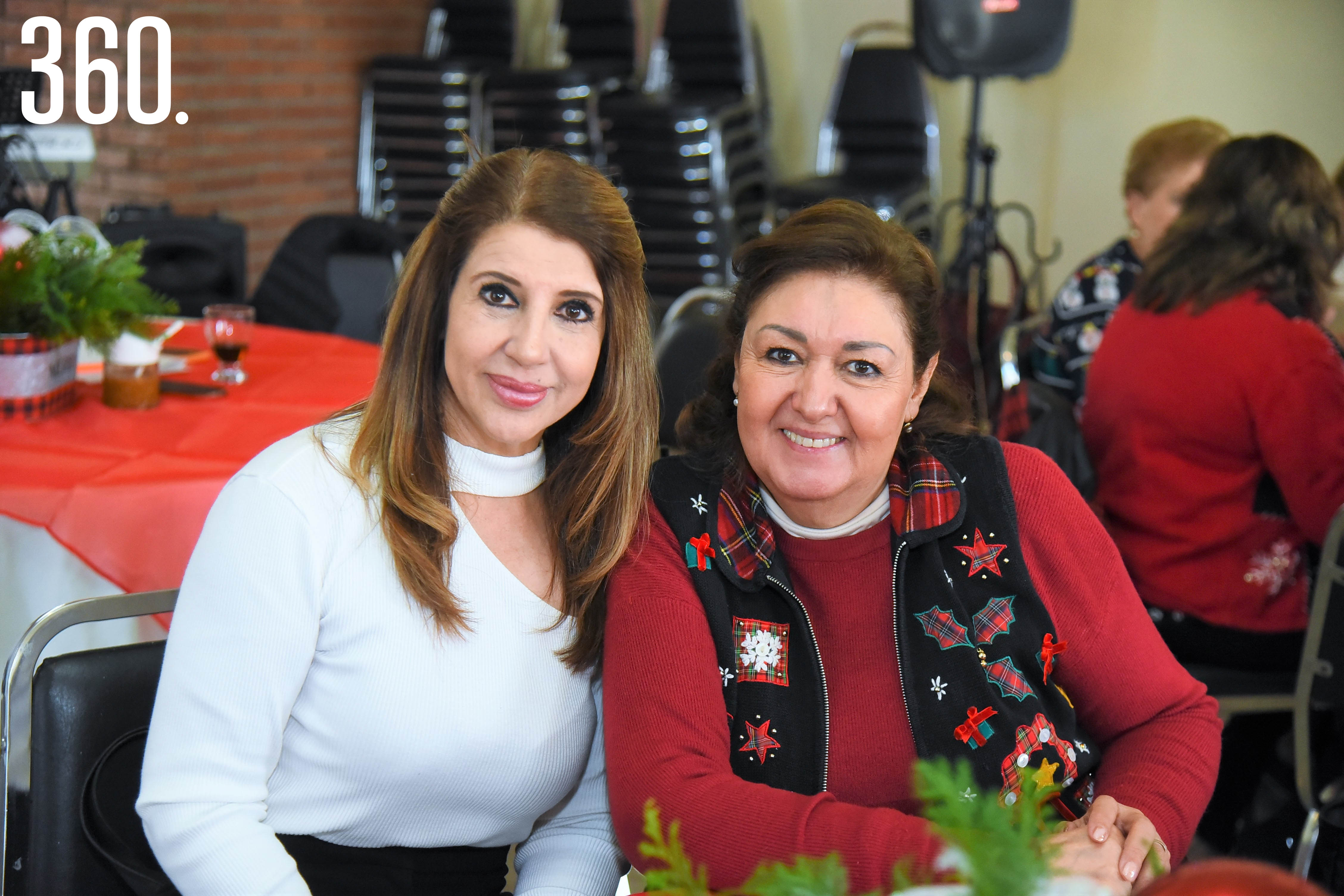 Griselda Valdés y Shilia Ramos de Montemayor.