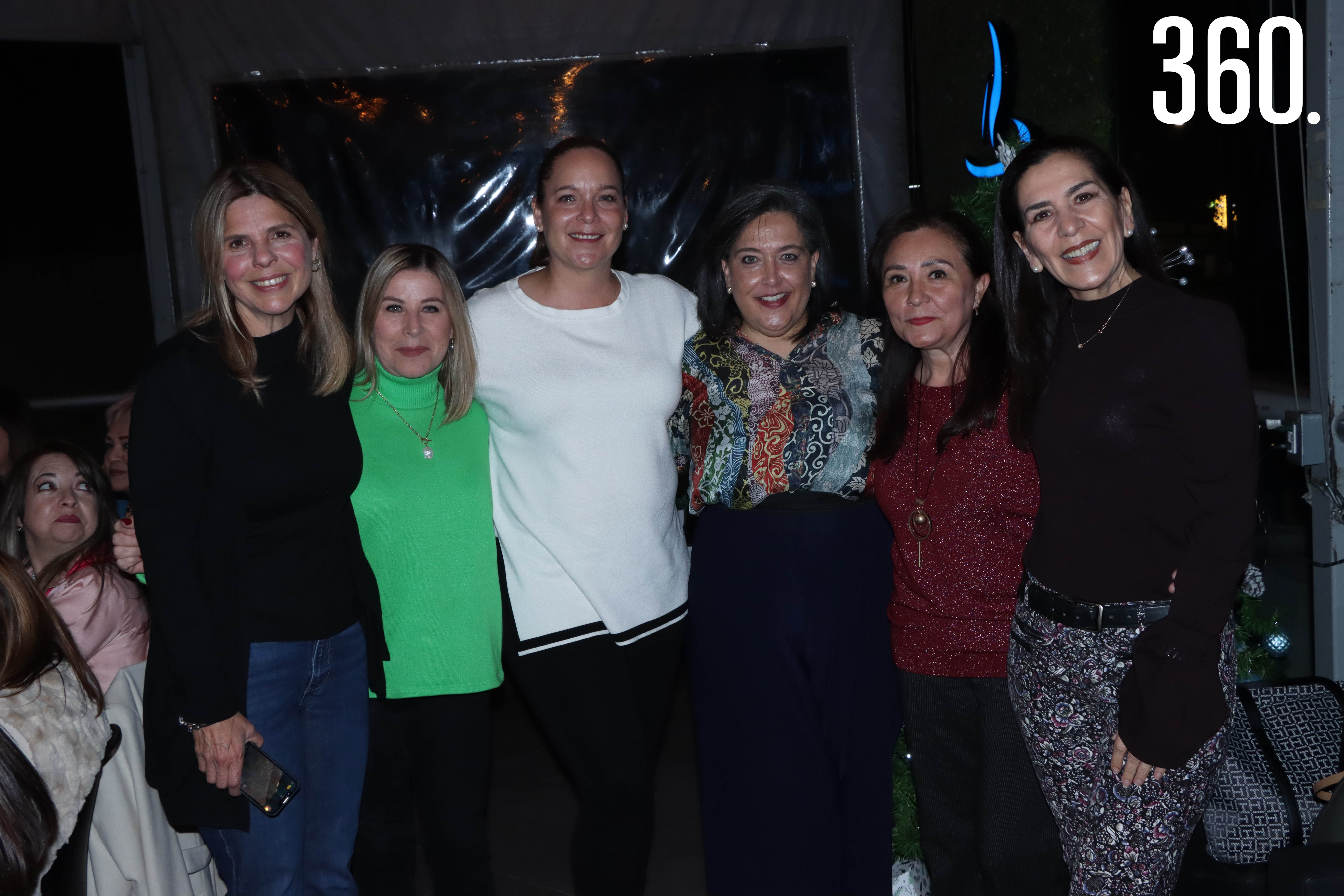 Pamela Tatum, Lilia de Alba, Gaby González, Diana Castilla, Silvia Cantú y Noelina Damíán.
