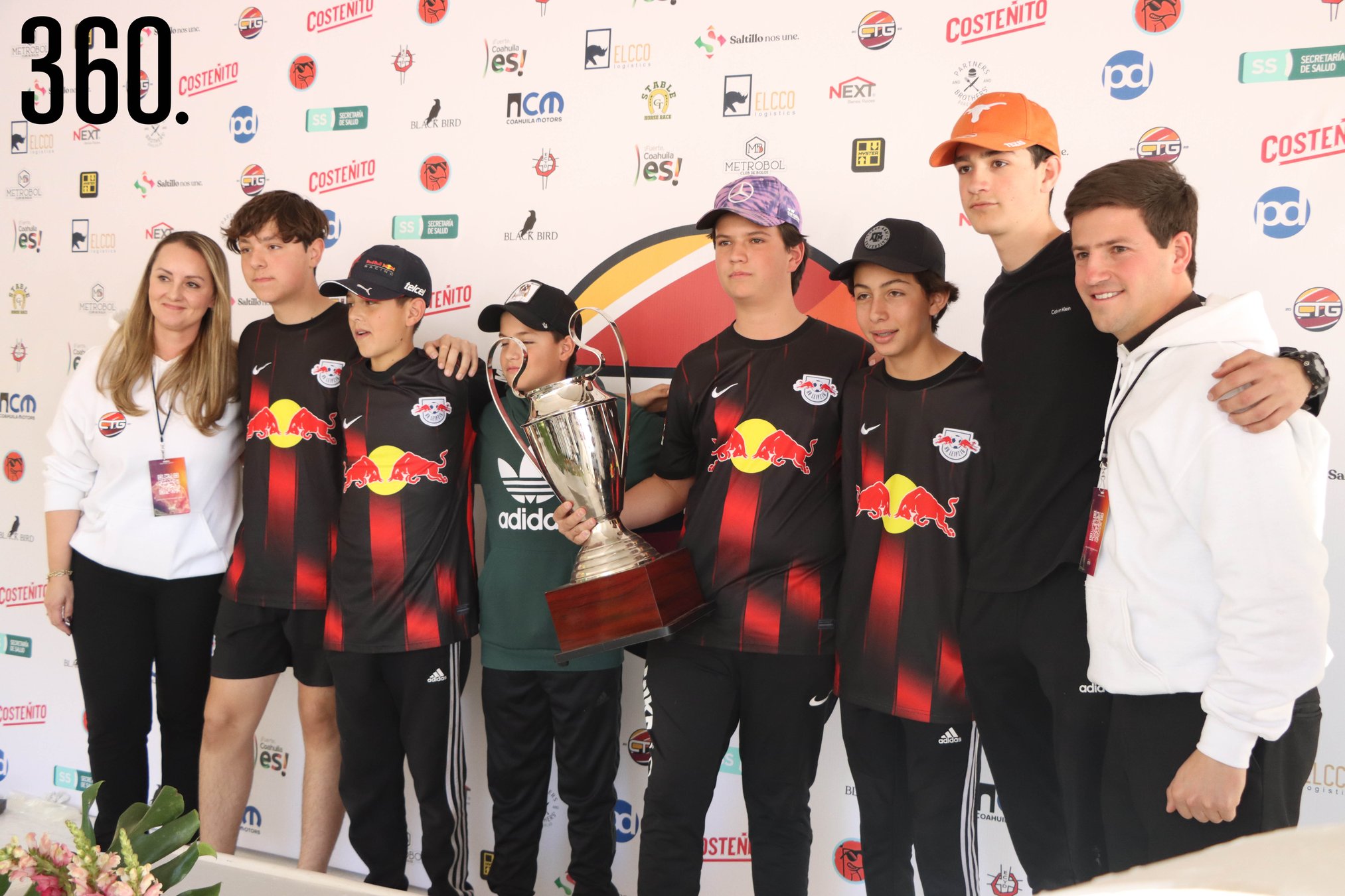 Equipo La Chaviza, ganadores de la Copa Timón Giro rama varonil.