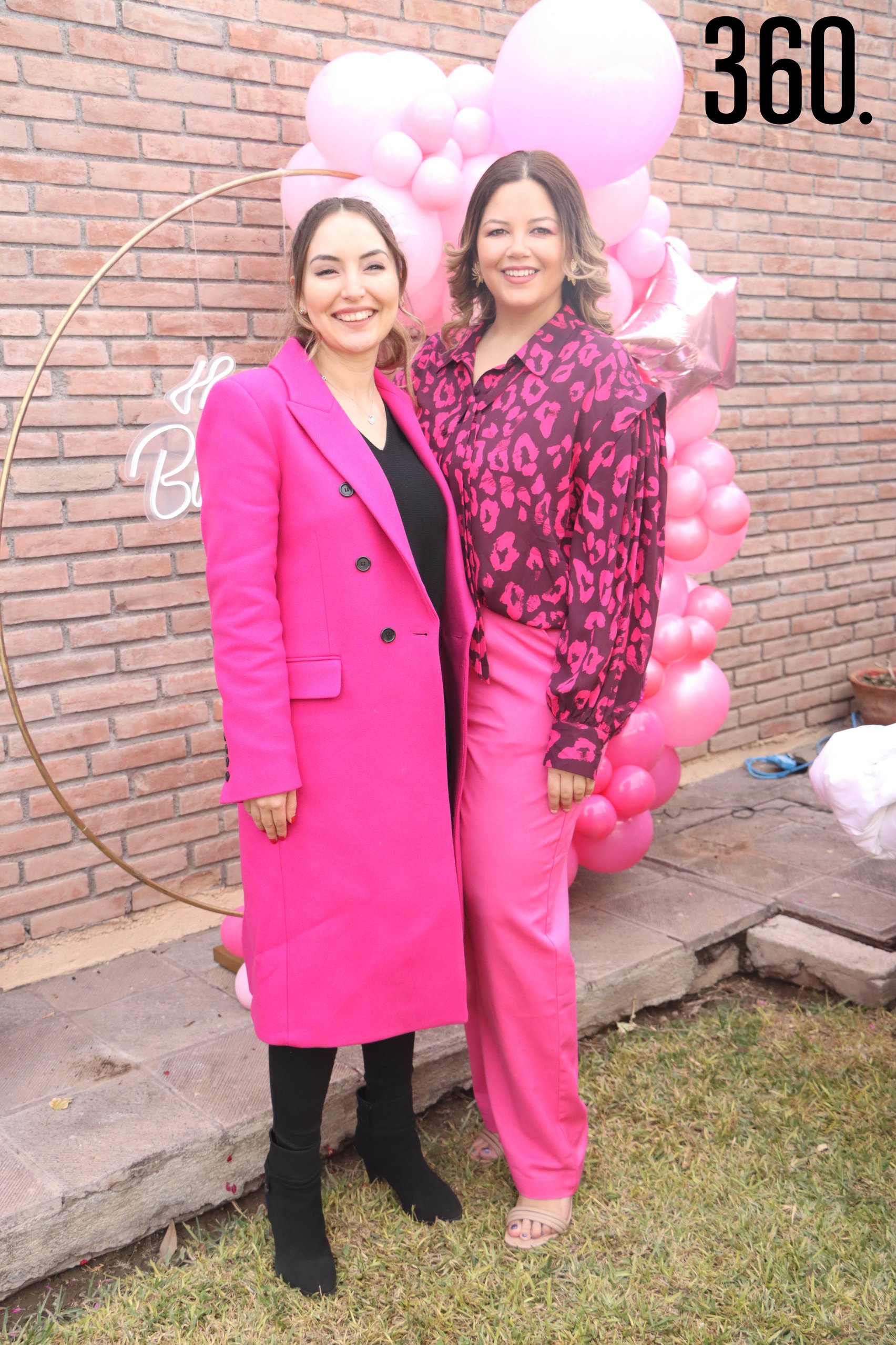 Sonia Ramírez y Mariana Cabello.
