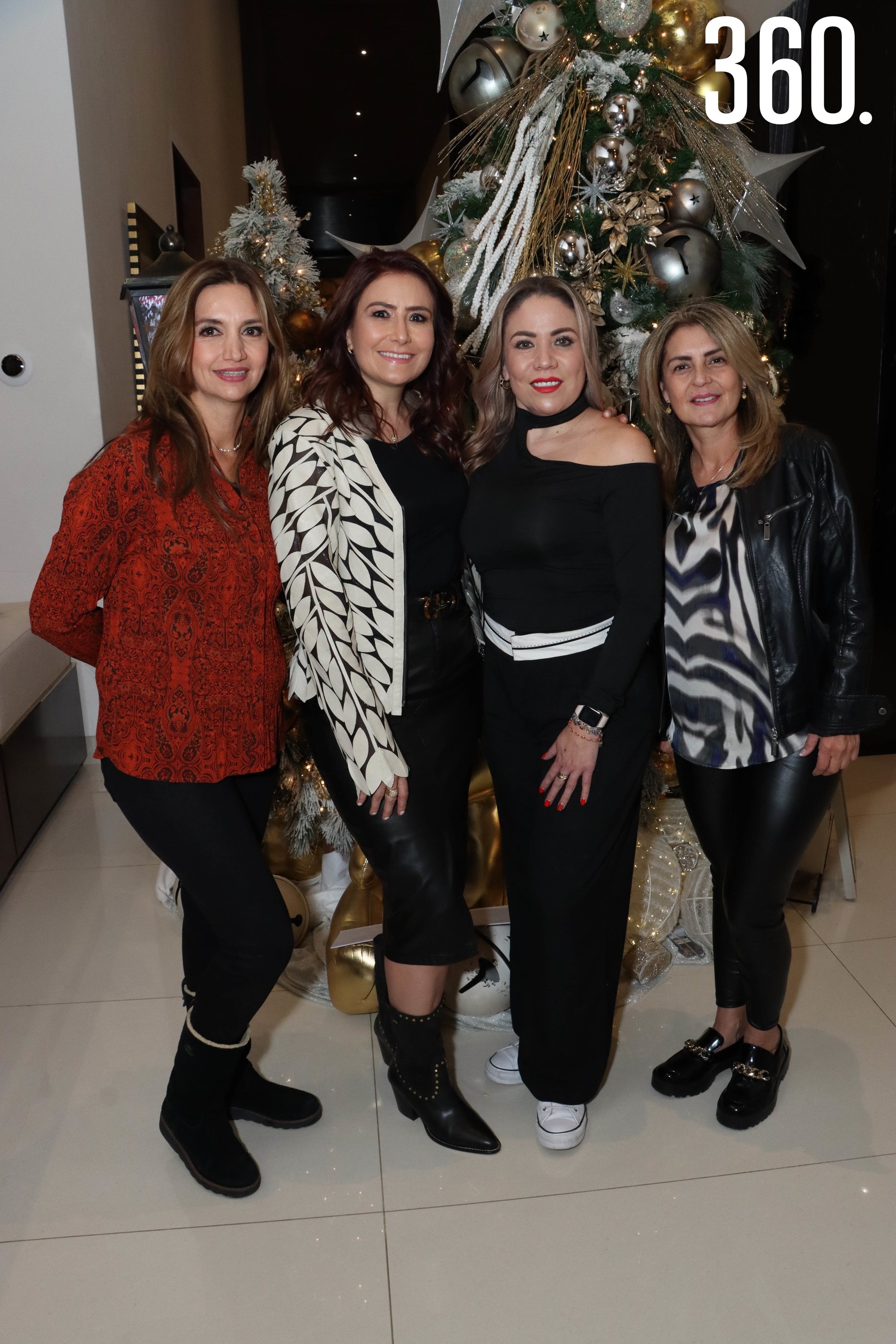 Lily Vázquez, Bertha Gutiérrez, Claudia Sandoval y Silvia Botello.