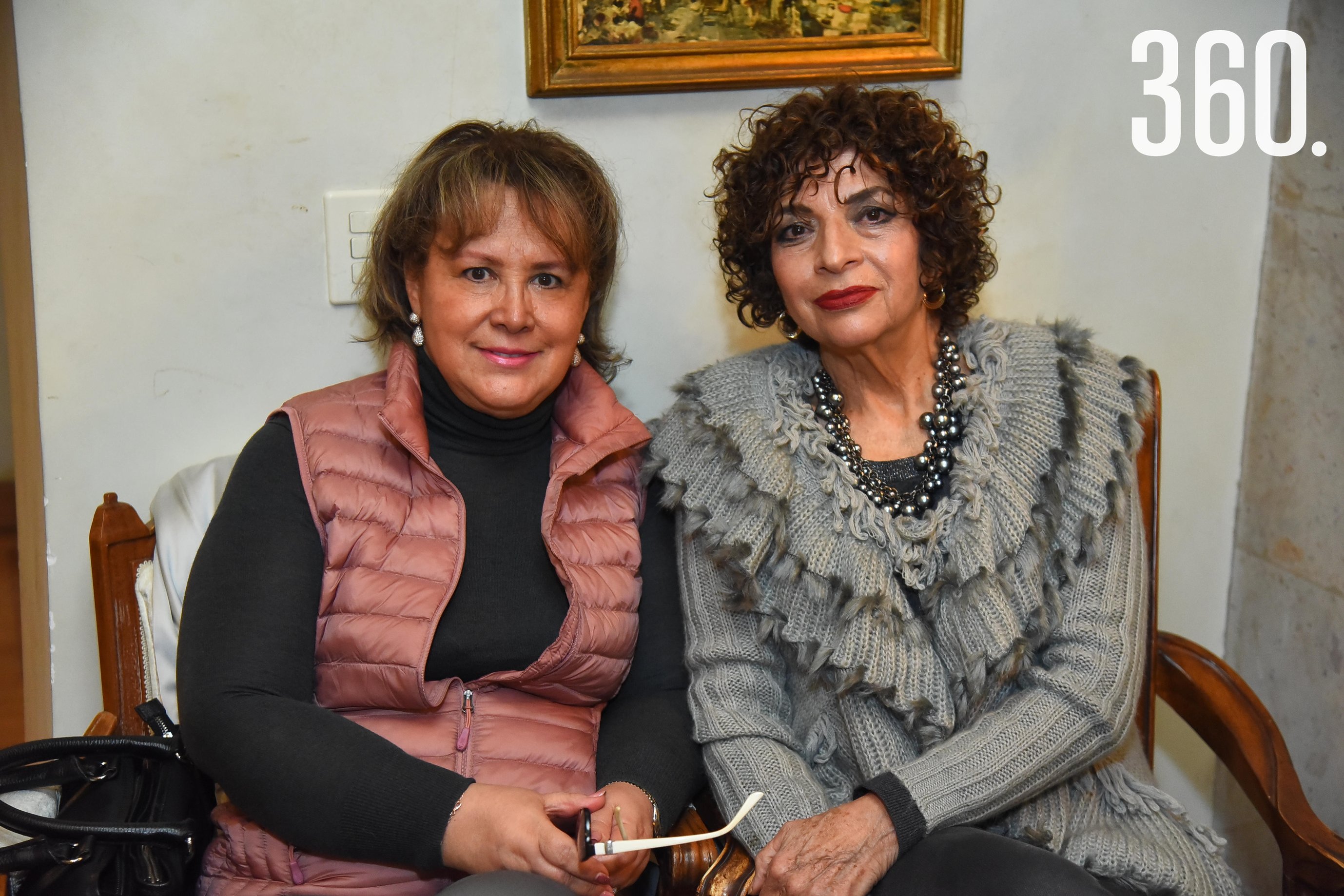 Pilar Sierra y Norma González.