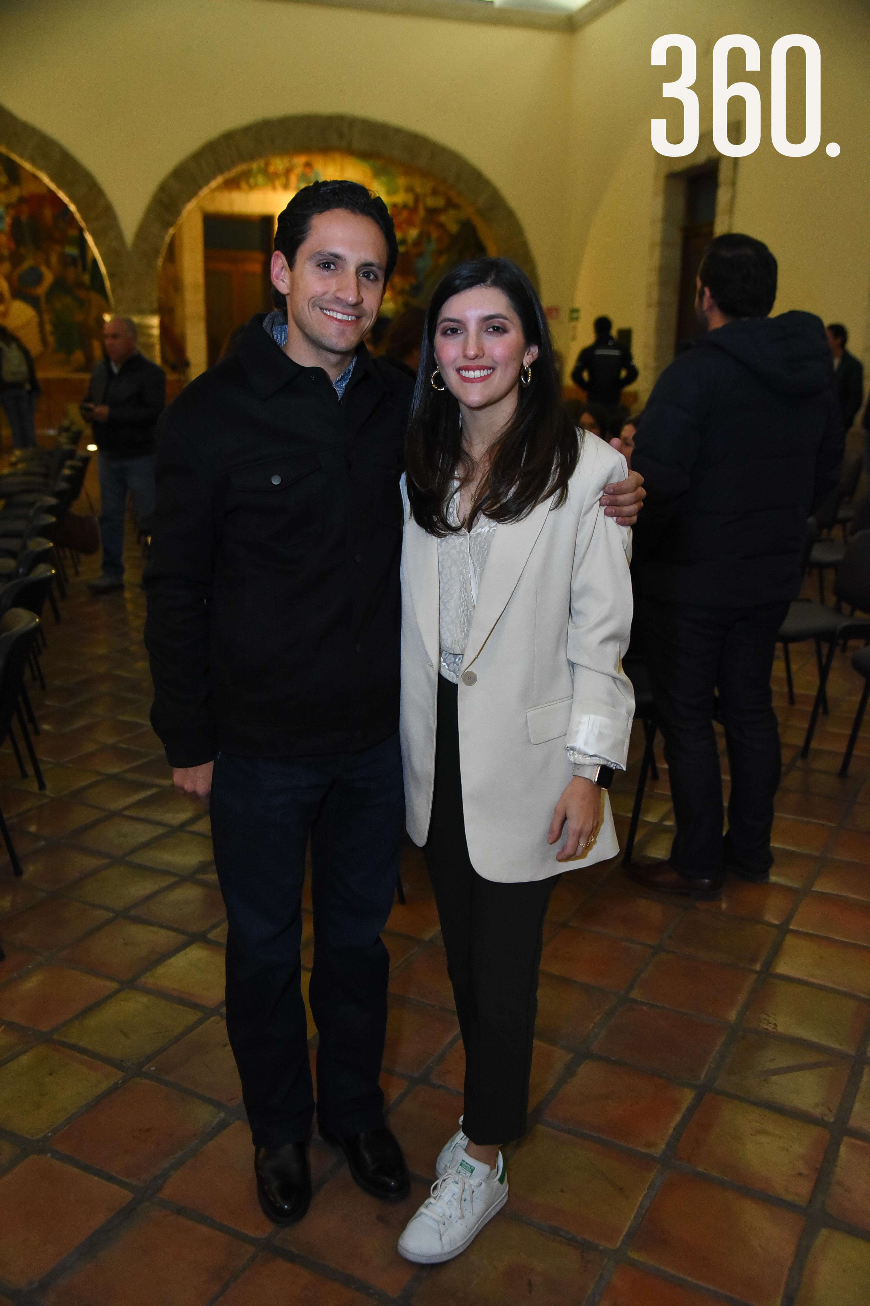 Alejandro Salinas y Marcela Rodríguez César.