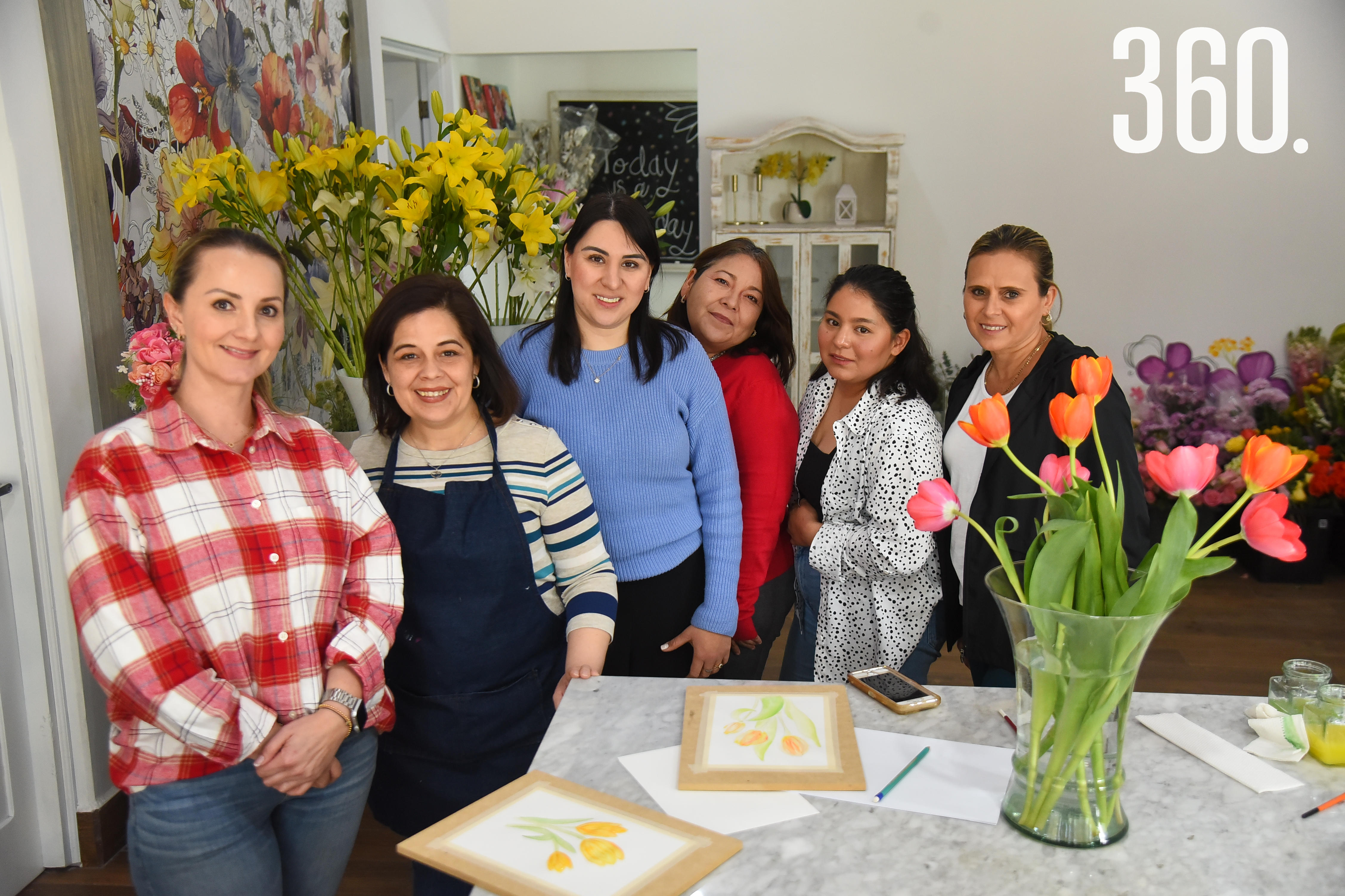 Orghe Ruiz, Maricela Quiroga, Grecia García, Judith Pérez, Ana Cecilia Santana y Chatis del Bosque.