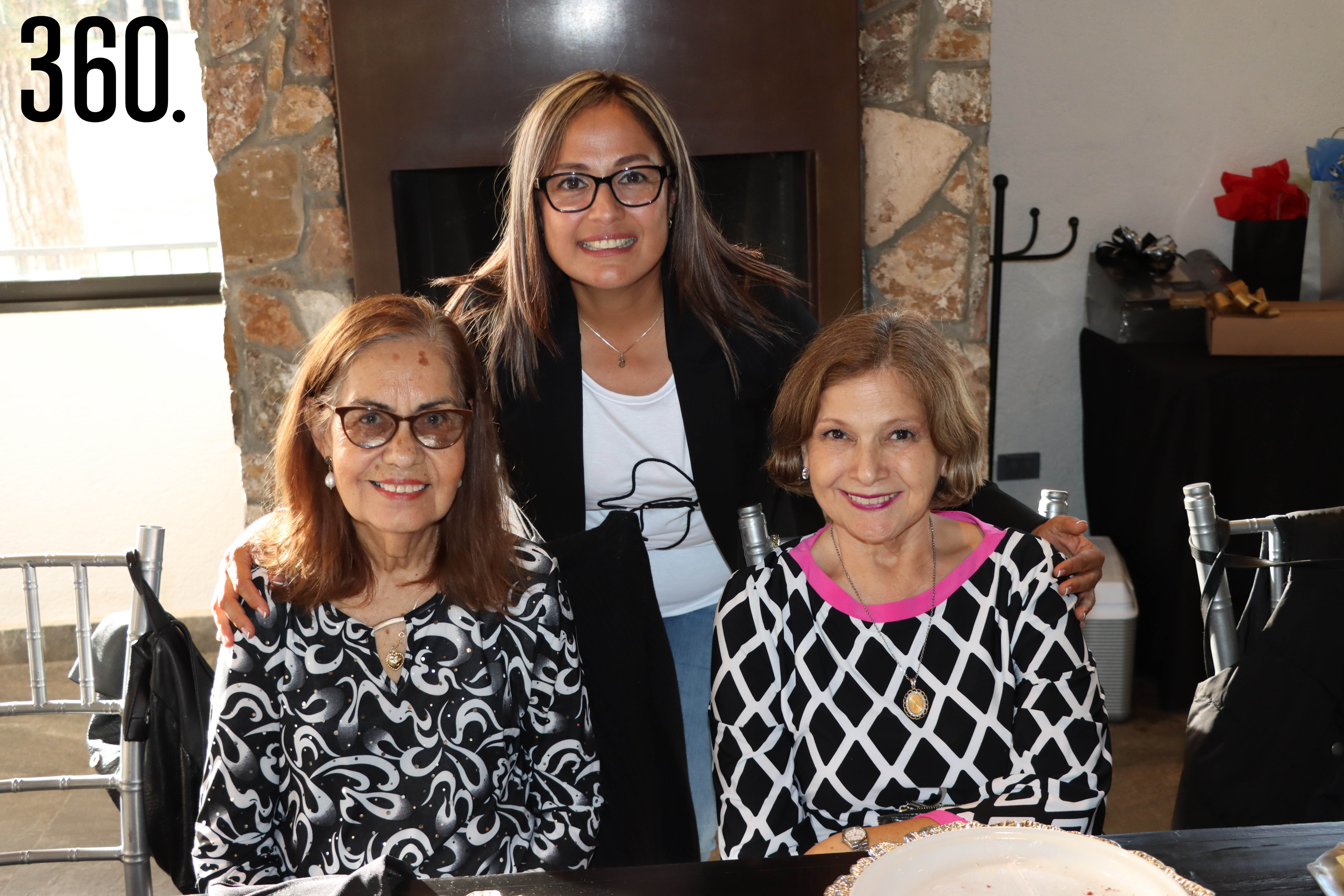 Socorro Salas, Erika Lara y Hortencia García.