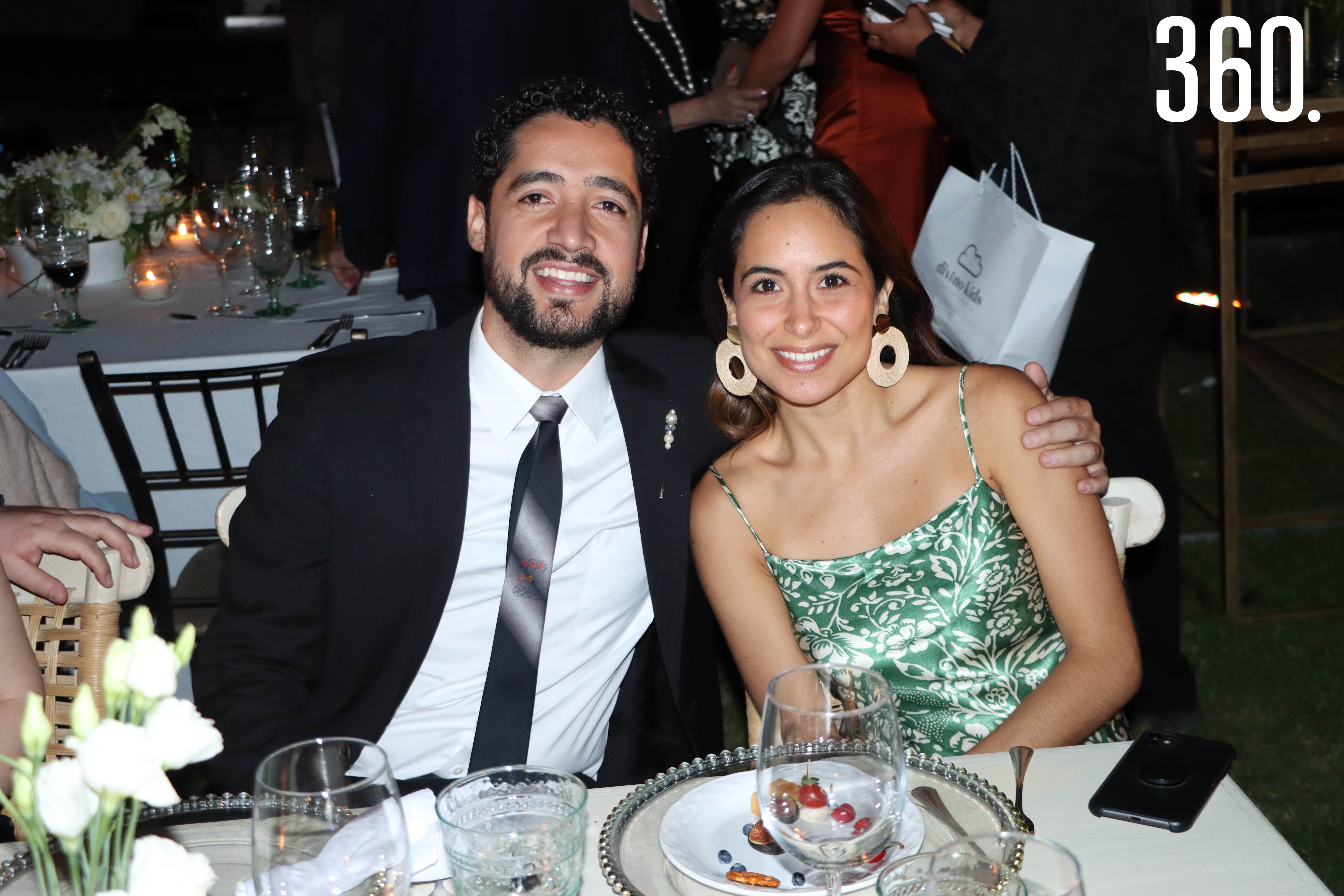 Alejandro Rodríguez y Fernanda Armella.