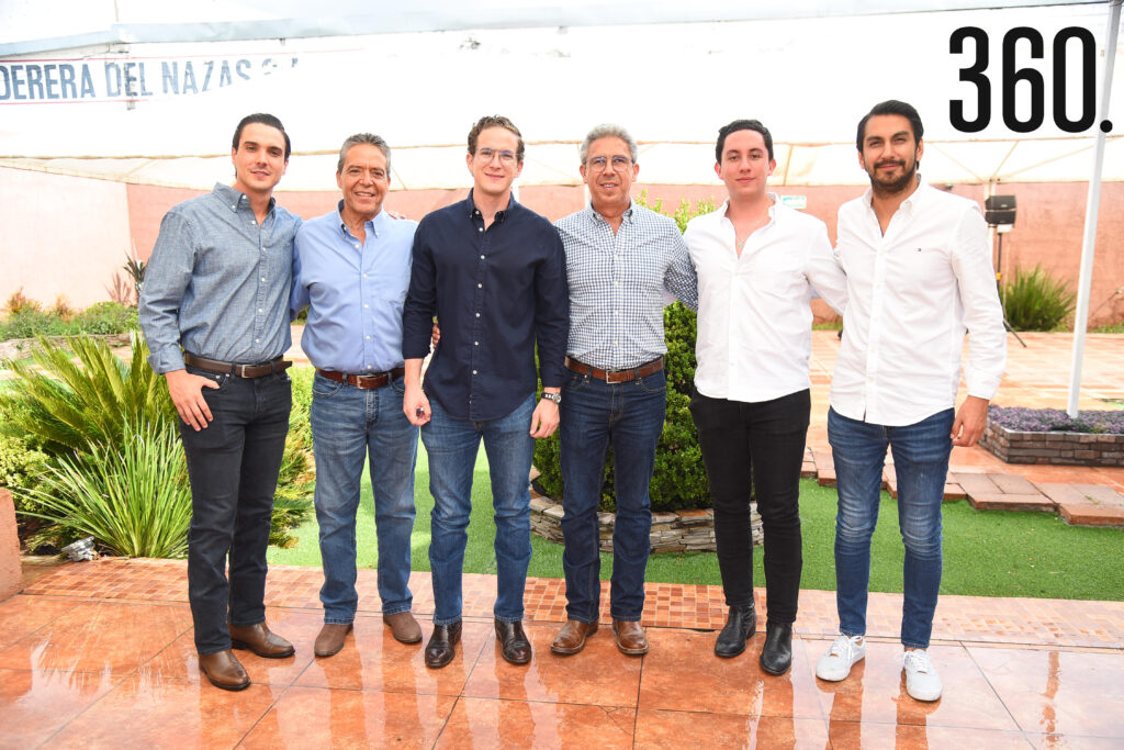 Guillermo, Roberto y Roberto Torres, Marcelo y Marcelo Valdés y Luis Daniel Valdés.