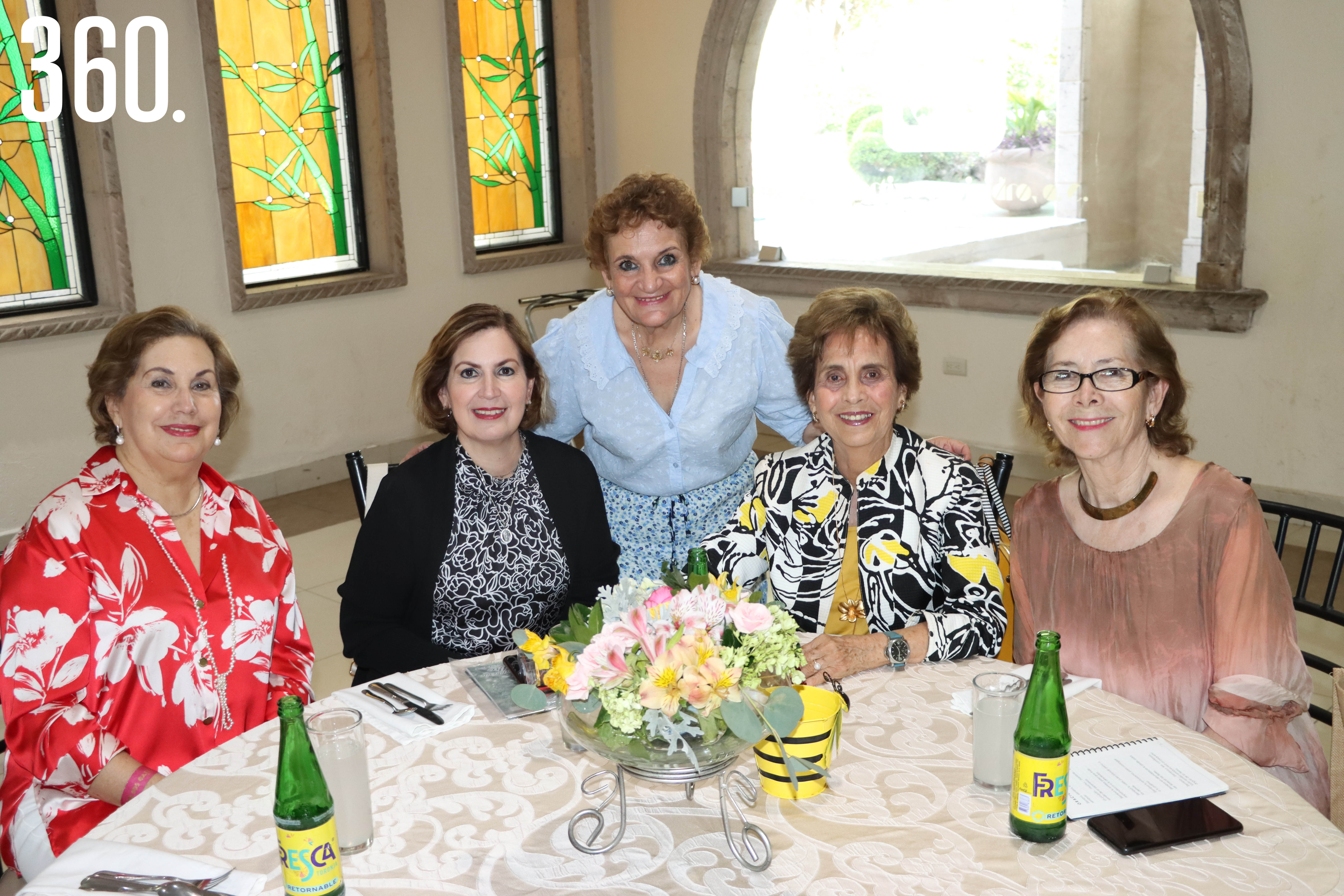 Amalia De Nigris, Paola Gutiérrez, Claudia Falcón de Villalobos, Doris Alanís y Marusanta Peña.