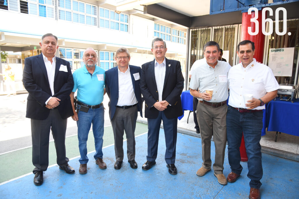 Jesús Ochoa, Pascual Treviño, Carlos Gutiérrez, Blas Flores, Arturo Bautista y Héctor Horacio Dávila.