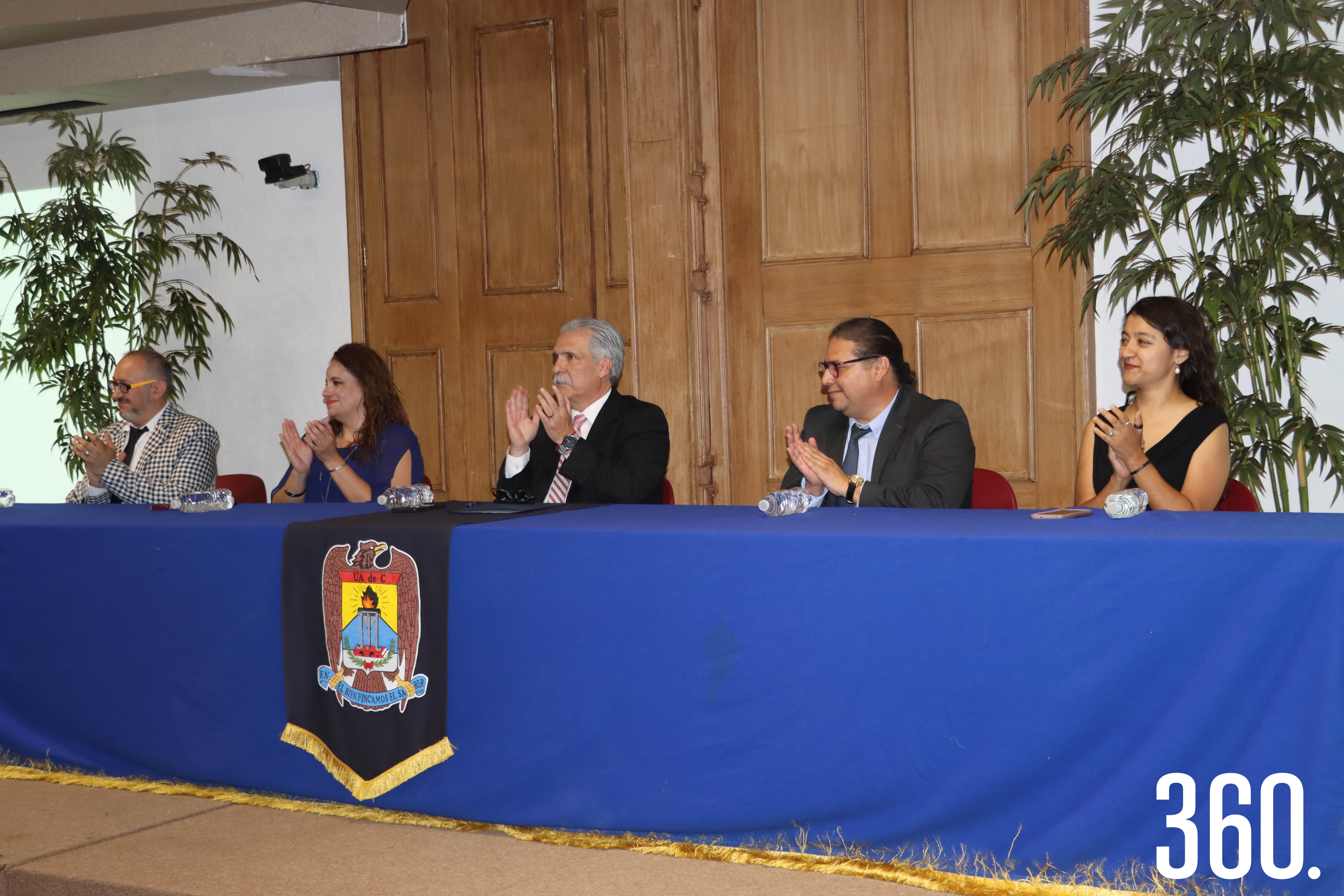 Severino Ramos, Ana Berenice de la Peña, Daniel Garza, Julio Saucedo y Tania Chávez.