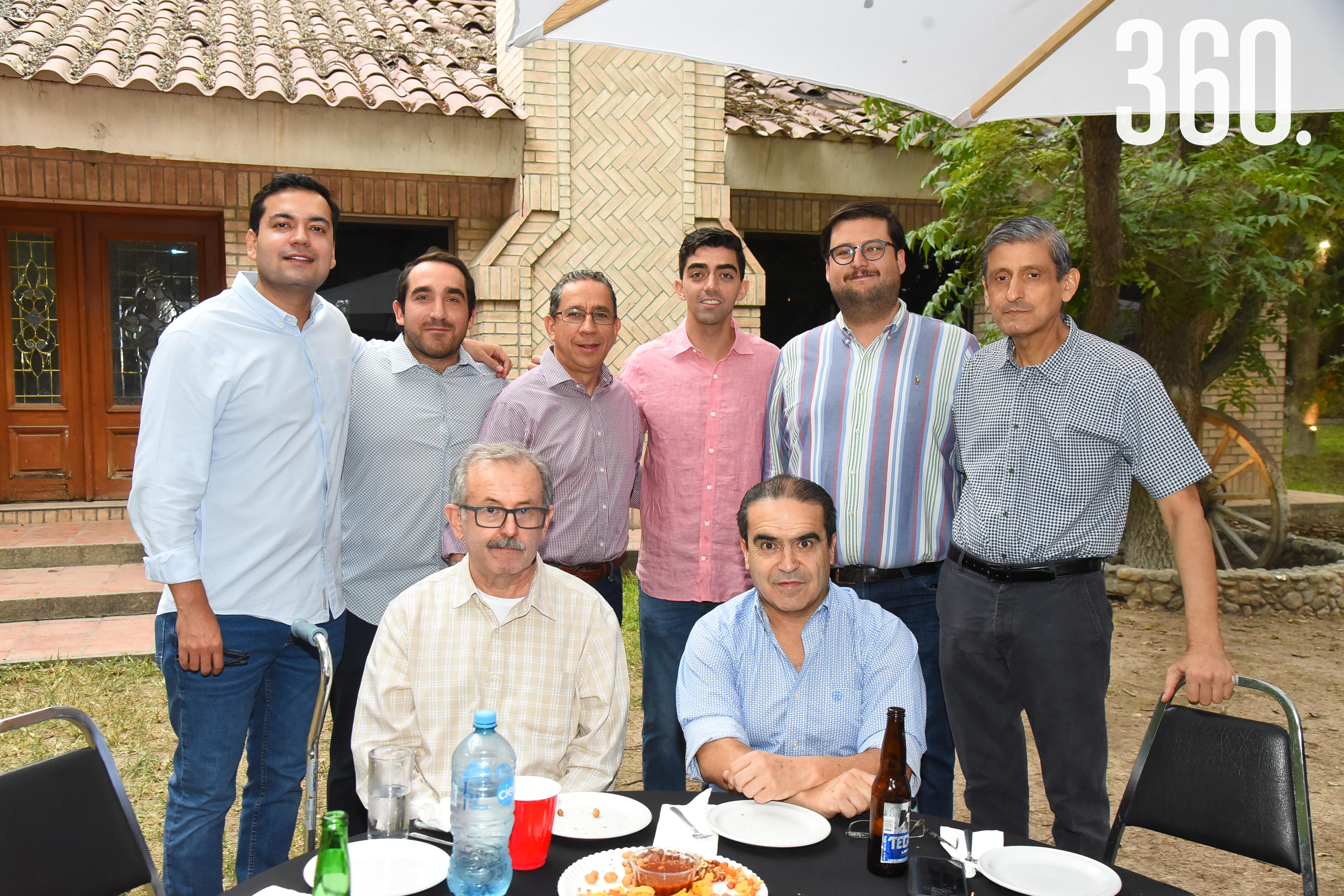 Martín Aguilar, Jorge Saldaña, José Luis Borja, Fernando Yates, Rodrigo Canales, Eduardo Gutiérrez, José María Gutiérrez y José María Ramos.