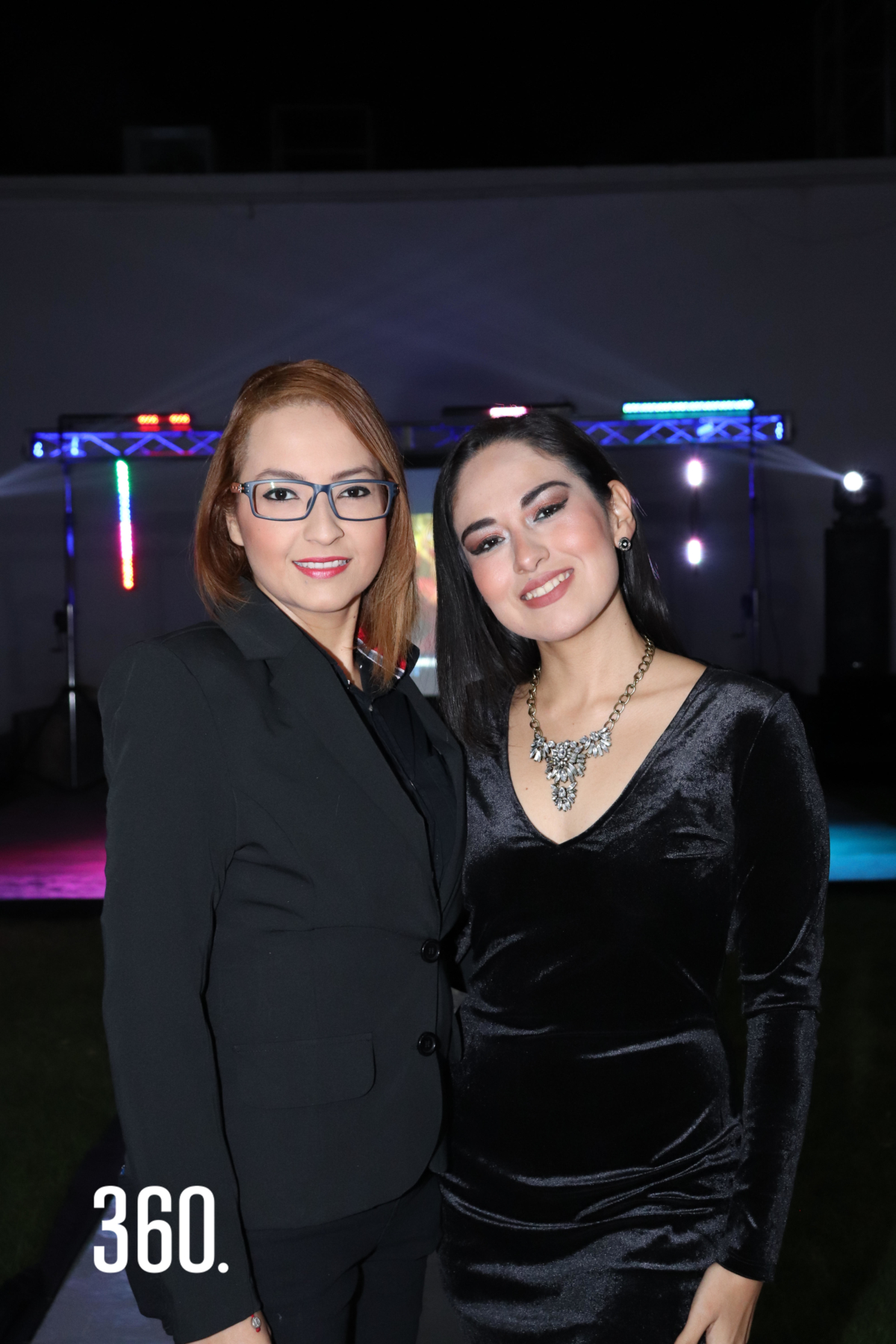 Verónica Loera y Lilia Ortíz.