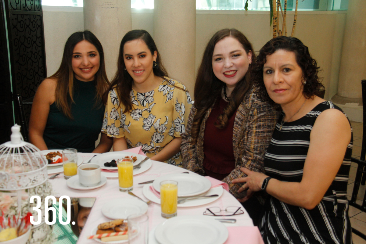 Danarely Flores, Paola de Landa, Regina Cantú y Patricia Pérez.