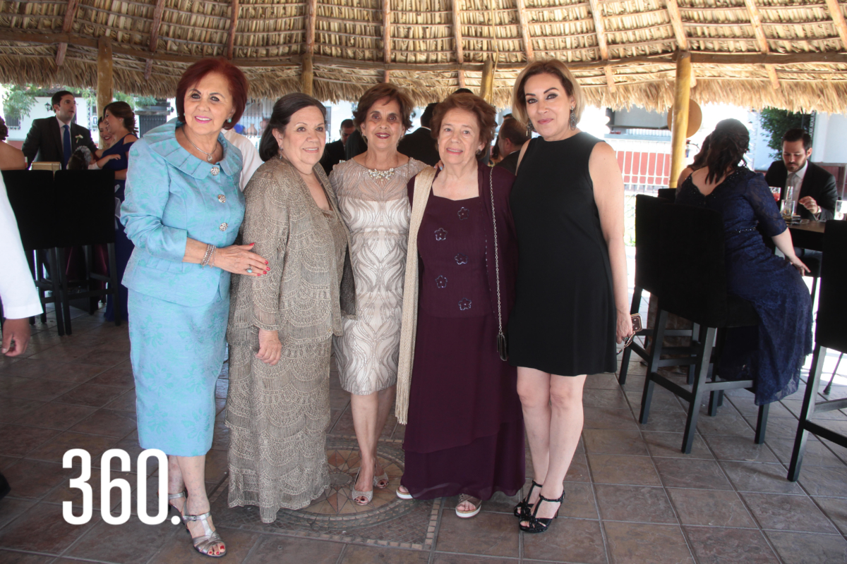 Lupita Saade, Orbilia Rumayor, Doris Alanís, Hilda Rumayor y Tere Colunga.